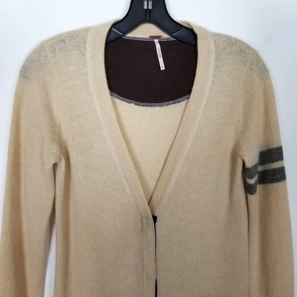 Free‎ People Women Varsity Style Cardigan Sweater Sz S Wool Alpaca Snap Beige